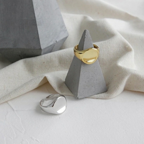 NEW SILVER / GOLD PLATED SIGNET ADJUSTABLE RING - Picture 6 of 6